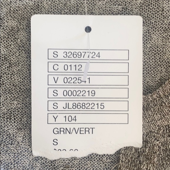 Anthropologie, Sheer short sleeve, v neck - Picture 4 of 4